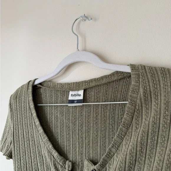 Olive Ribbed Knit Button Top - Picture 3 of 7